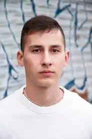 Lucas B.